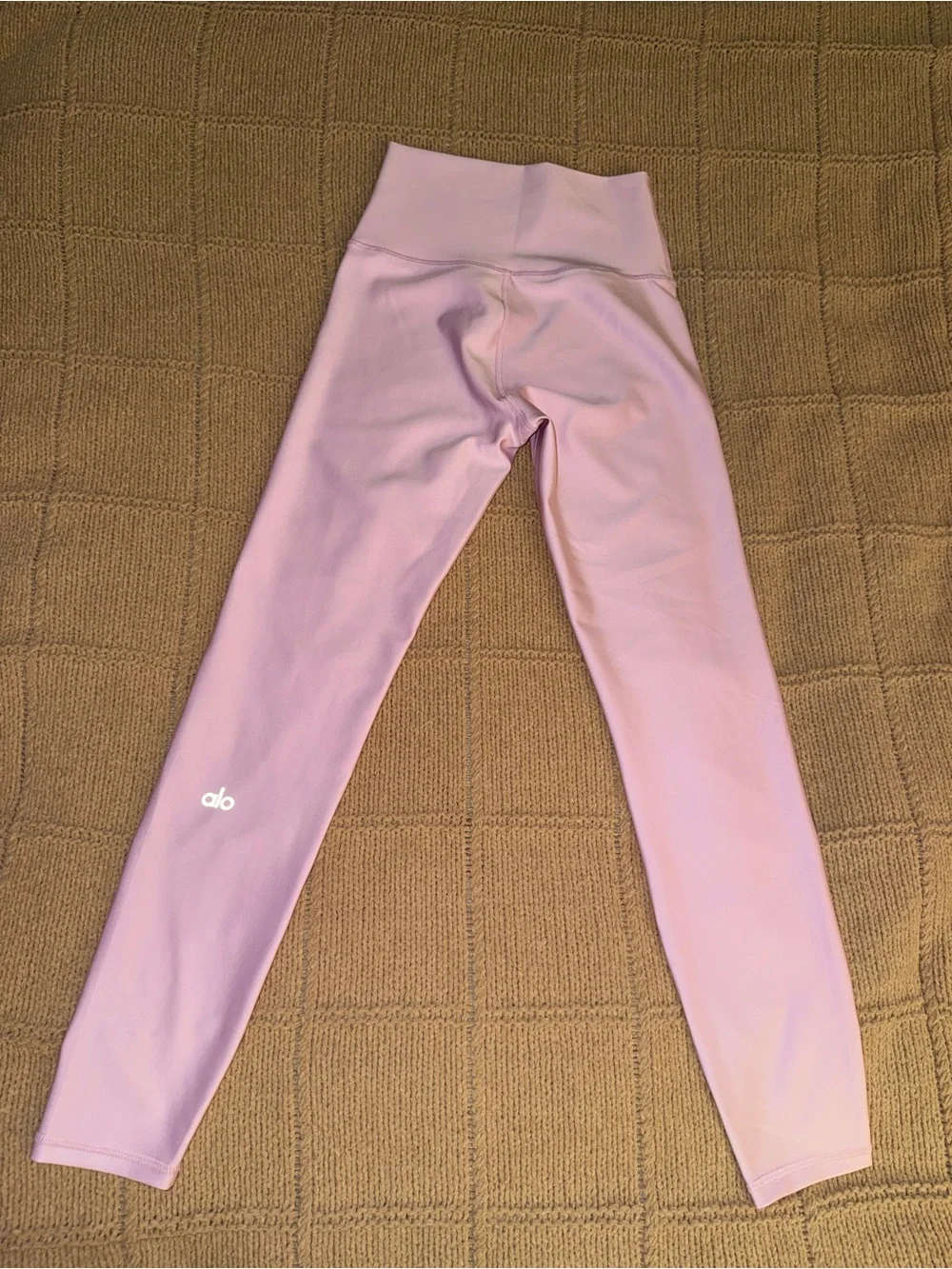 148.  Alo 7/8 High-Waist Airlift Legging